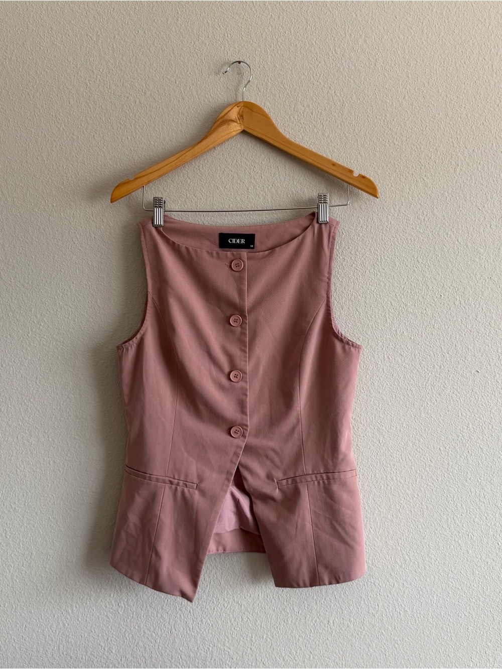 Cider Mauve Button-Front Sleeveless Top